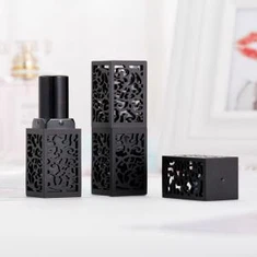 Ambalaža za cijev s crnim sjajem za usne